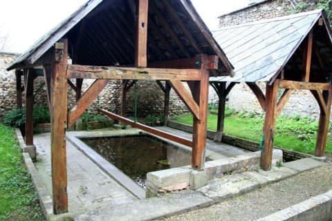 Maçon Saint-Pierre-de-Bailleul